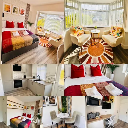R-1 Newly Renovated En-suite Self Contained Private In Selly Oak Vendégház Birmingham